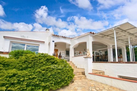 House for sale in Roses, Girona, Spain 4 bedrooms, 290 sq.m. No. 158908 - photo 19