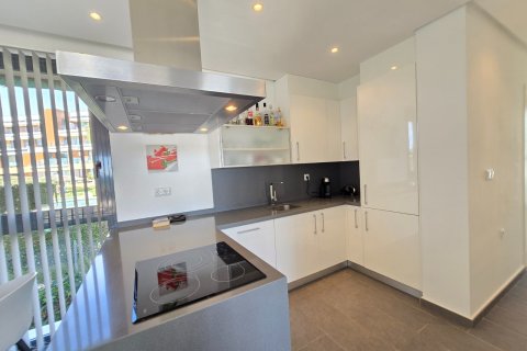 Продажа квартиры Аликанте, Испания 3 спальни, 86м2 №139962 - фото 12