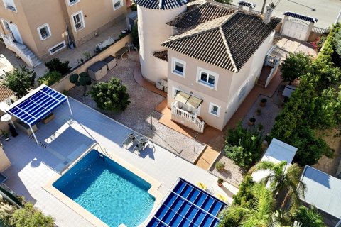 Villa pārdošanā Alicante, Spānijā 4 istabas, 176 m2 Nr. 139965 - attēls 3