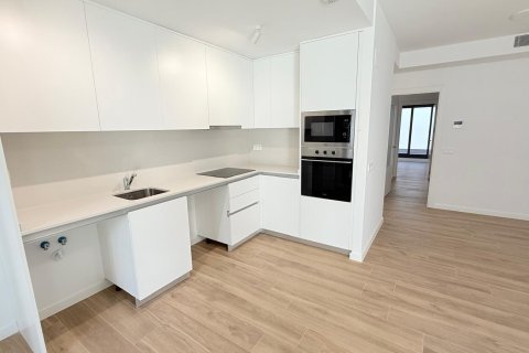 Apartment for rent in San Juan, Alicante, Spain 1 bedroom, 83 sq.m. No. 139991 - photo 2