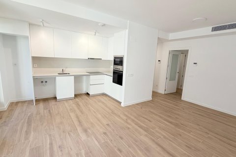 Apartment for rent in San Juan, Alicante, Spain 1 bedroom, 83 sq.m. No. 139991 - photo 4