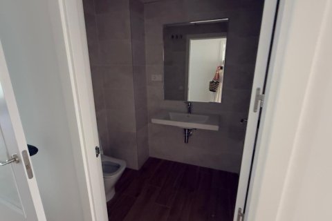 Huoneisto vuokrattavana Alicante, Espanja, 1 makuuhuone, 83 m2 No. 139991 - kuva 9