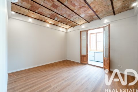 Dzīvoklis pārdošanā Barcelona, Spānijā 3 istabas, 95 m2 Nr. 173030 - attēls 9