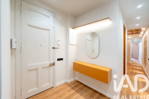 Dzīvoklis pārdošanā Barcelona, Spānijā 3 istabas, 95 m2 Nr. 173030 - attēls 14