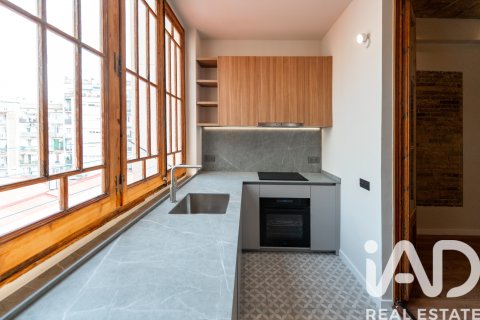 Dzīvoklis pārdošanā Barcelona, Spānijā 3 istabas, 95 m2 Nr. 173030 - attēls 5