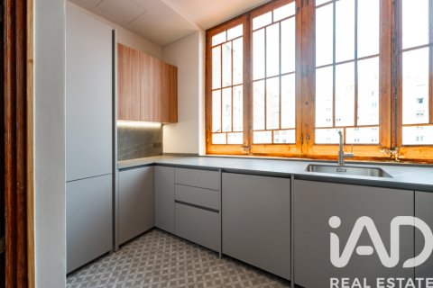 Dzīvoklis pārdošanā Barcelona, Spānijā 3 istabas, 95 m2 Nr. 173030 - attēls 8