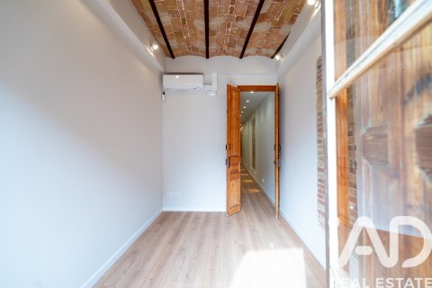 Dzīvoklis pārdošanā Barcelona, Spānijā 3 istabas, 95 m2 Nr. 173030 - attēls 20