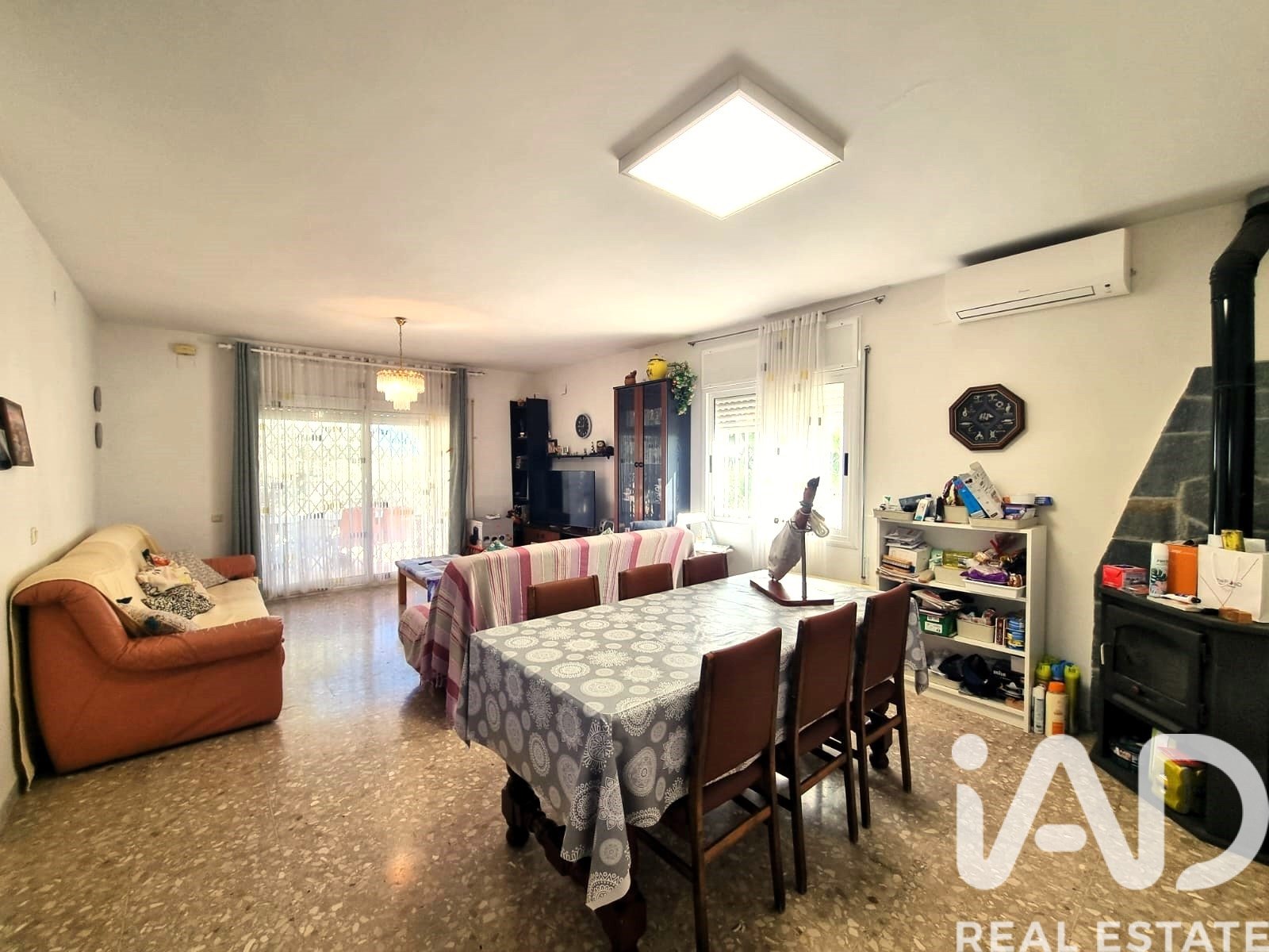 House in L'Ametlla de Mar, Tarragona, Spain 7 bedrooms, 180.5 sq.m. No. 173032