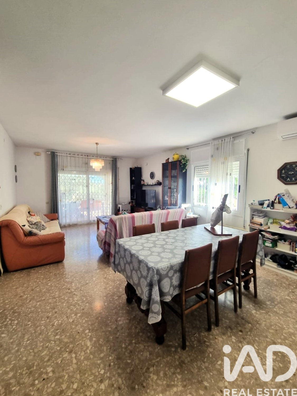 House in L'Ametlla de Mar, Tarragona, Spain 7 bedrooms, 180.5 sq.m. No. 173032