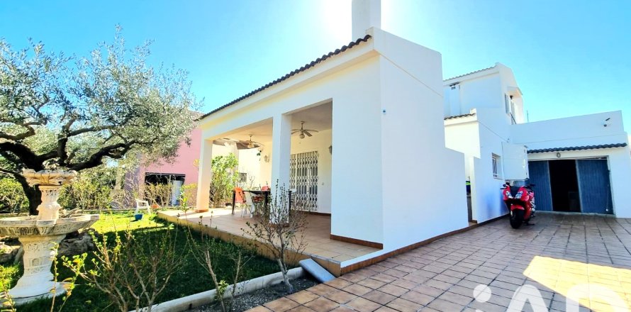 Casa a L'Ametlla de Mar, Tarragona, Spagna 7 camere da letto, 180.5 mq. N° 173032