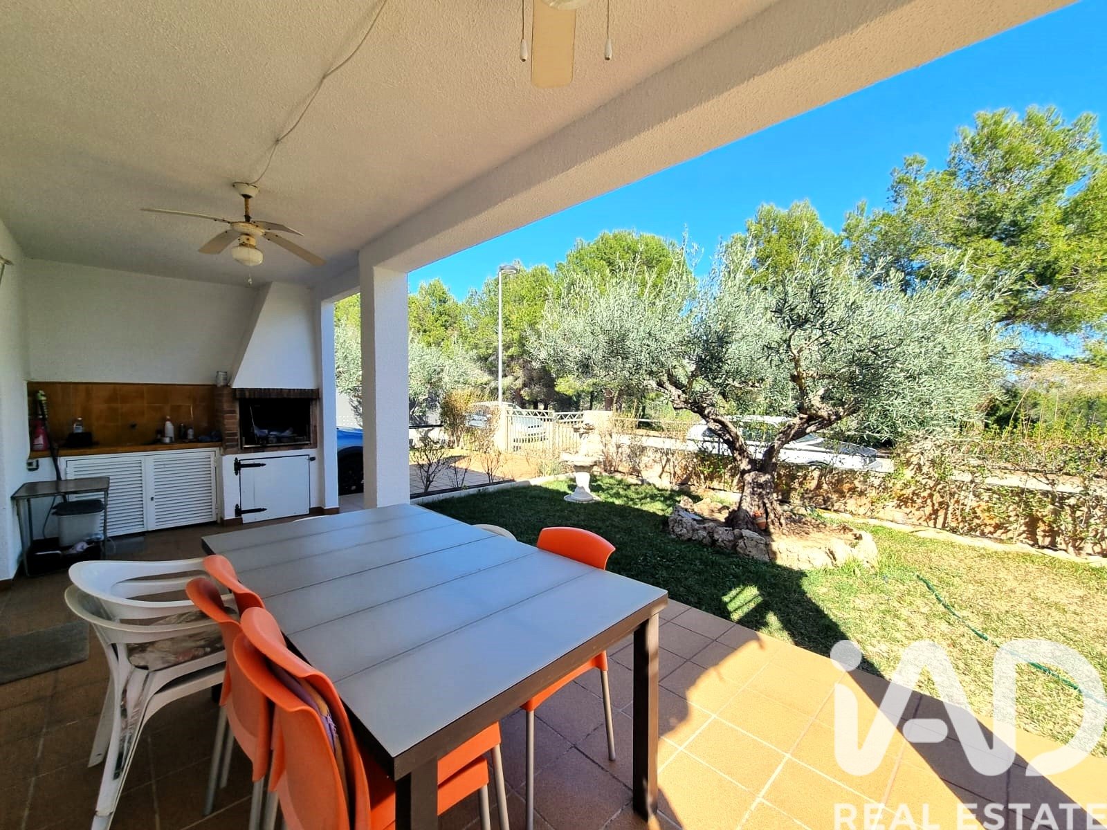 House in L'Ametlla de Mar, Tarragona, Spain 7 bedrooms, 180.5 sq.m. No. 173032