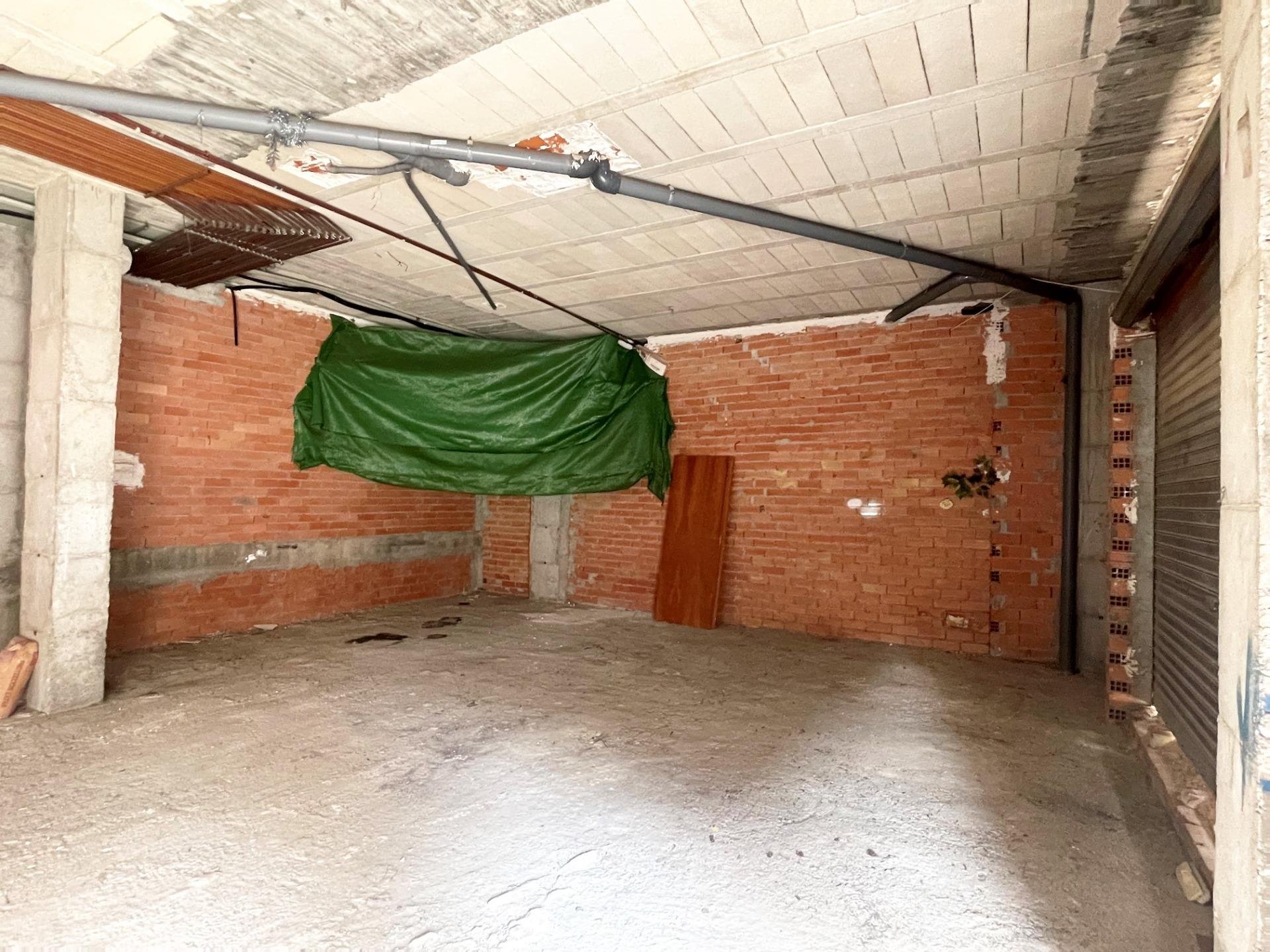 Propiedad comercial en Guardamar del Segura, Alicante, España 86 m2 No. 183913