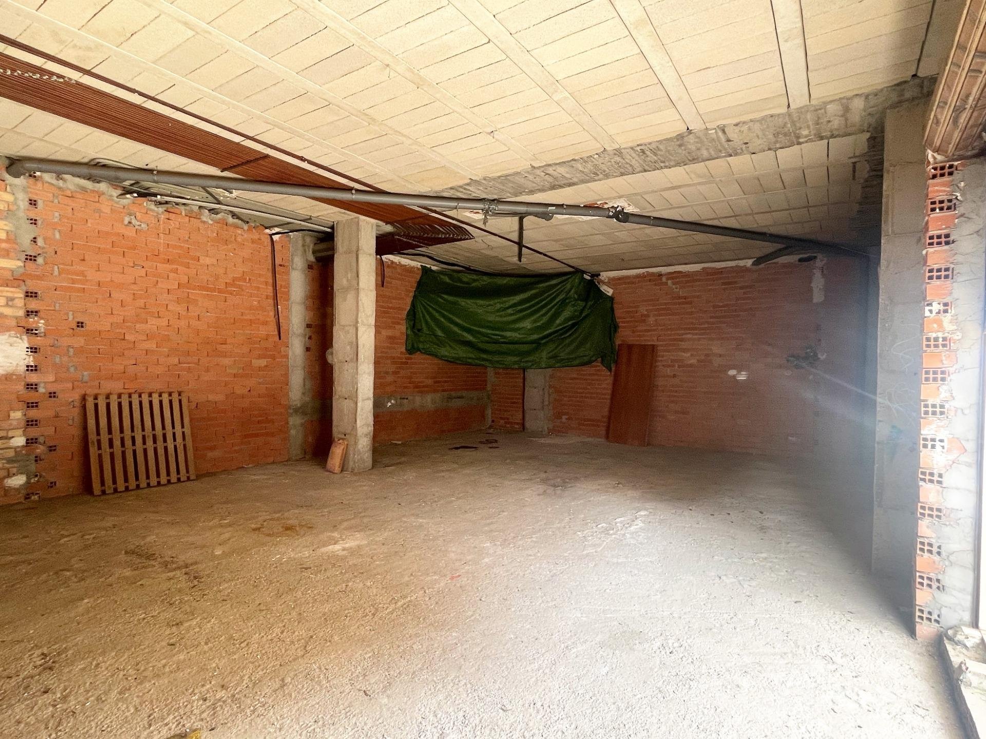Propiedad comercial en Guardamar del Segura, Alicante, España 86 m2 No. 183913