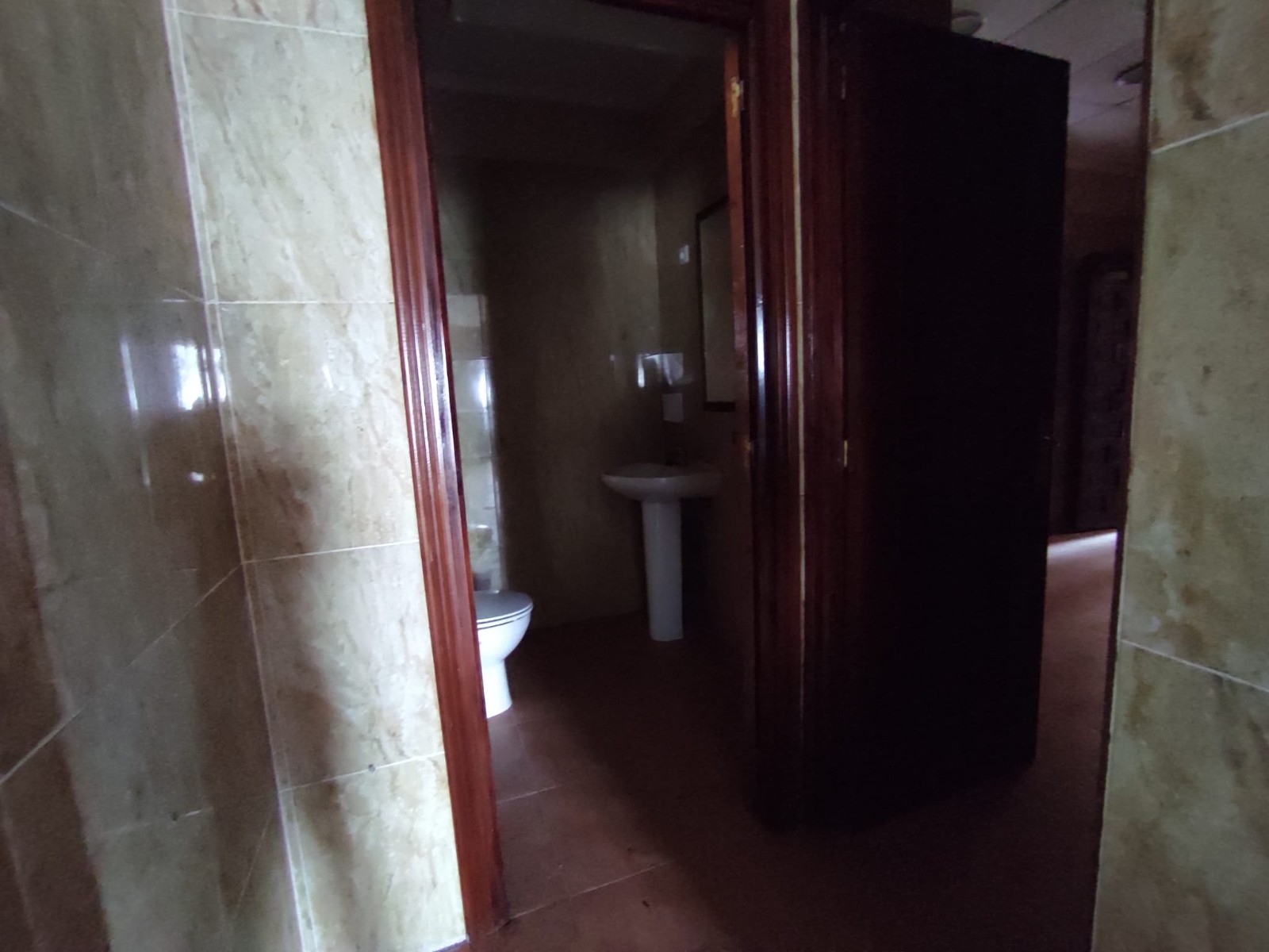 Propiedad comercial en Guardamar del Segura, Alicante, España 4 dormitorios, 175 m2 No. 183914