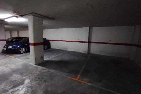Garage for sale in Guardamar del Segura, Alicante, Spain 8 sq.m. No. 183918 - photo 7