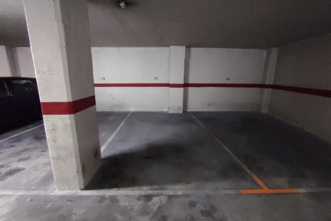 Garage for sale in Guardamar del Segura, Alicante, Spain 8 sq.m. No. 183918 - photo 6