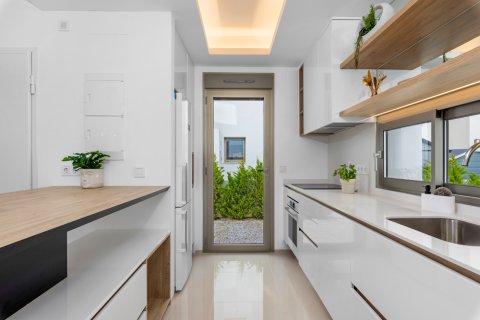 Villa in vendita a Los Alcazares, Murcia, Spagna 3 camere da letto, 194 mq. N° 136456 - foto 28