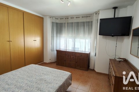 Townhouse for sale in Almenara, Castellon, Spain 5 bedrooms, 182 sq.m. No. 188224 - photo 16