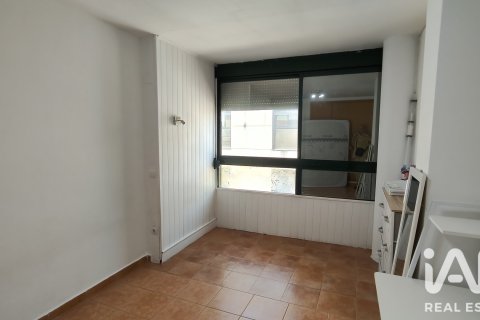 Townhouse for sale in Almenara, Castellon, Spain 5 bedrooms, 182 sq.m. No. 188224 - photo 19