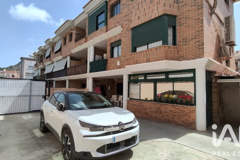 Townhouse for sale in Almenara, Castellon, Spain 5 bedrooms, 182 sq.m. No. 188224 - photo 2