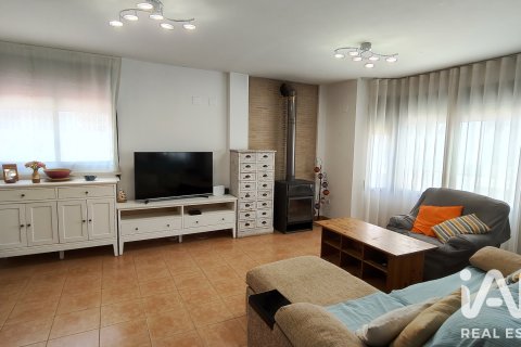 Townhouse for sale in Almenara, Castellon, Spain 5 bedrooms, 182 sq.m. No. 188224 - photo 8