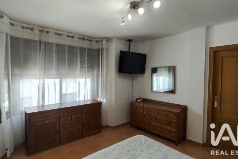 Townhouse for sale in Almenara, Castellon, Spain 5 bedrooms, 182 sq.m. No. 188224 - photo 17