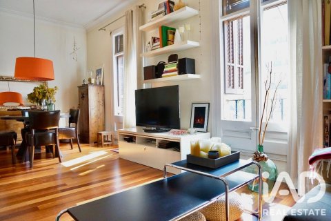 Wohnung zum Verkauf in Barcelona, Spanien 2 Schlafzimmer, 69 m2 Nr. 188226 - Foto 2