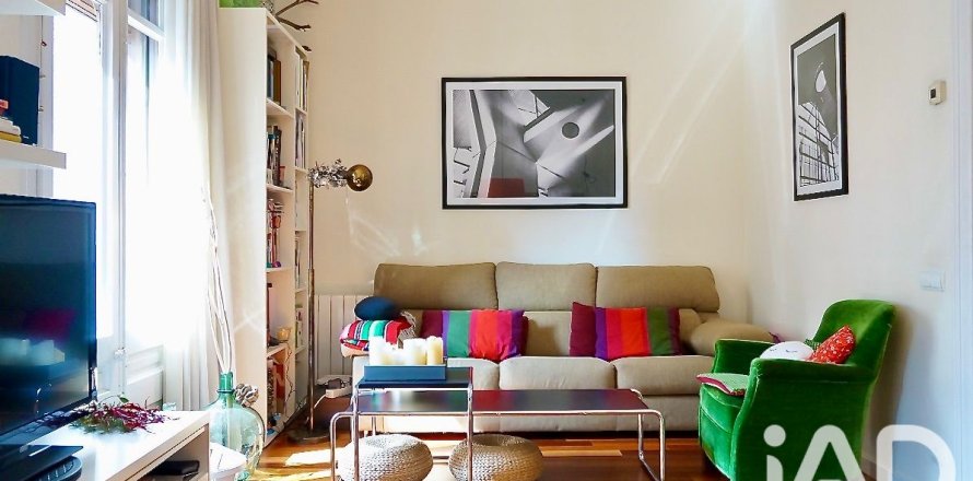 Wohnung in Barcelona, Spanien 2 Schlafzimmer, 69 m2 Nr. 188226
