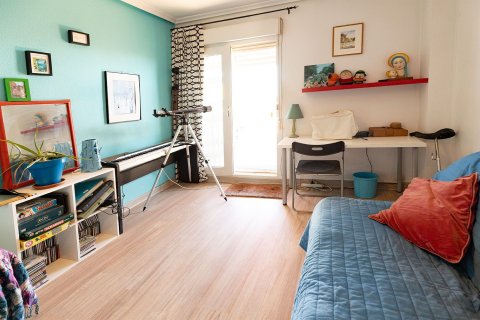 Apartamento en venta en Torrevieja, Alicante, España 4 dormitorios, 110 m2 No. 192007 - foto 30