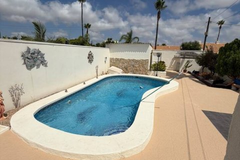 Villa en venta en Cabo Roig, Alicante, España 2 dormitorios, 85 m2 No. 192005 - foto 3