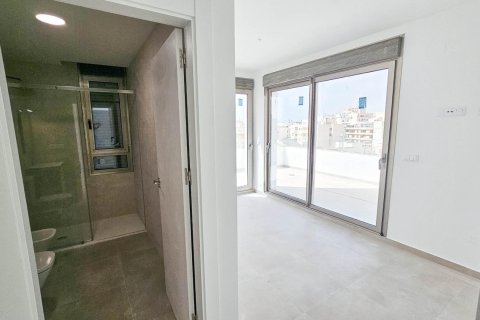 Apartamento en venta en Torrevieja, Alicante, España 3 dormitorios, 162 m2 No. 192008 - foto 11