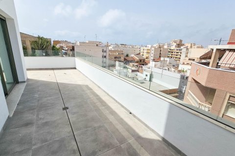 Apartamento en venta en Torrevieja, Alicante, España 3 dormitorios, 162 m2 No. 192008 - foto 15