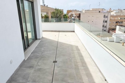 Apartamento en venta en Torrevieja, Alicante, España 3 dormitorios, 162 m2 No. 192008 - foto 14