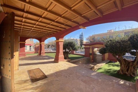 Villa in Santiago de la Ribera, Murcia, Spanien 4 Schlafzimmer, 246 m2 Nr. 148412