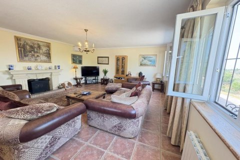 Finca for sale in Gea Y Truyols, Murcia, Spain 4 bedrooms, 420 sq.m. No. 148415 - photo 19