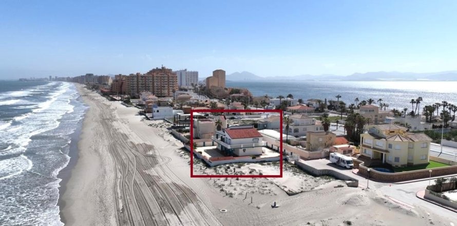 Villa in La Manga del Mar Menor, Murcia, Spain 6 bedrooms, 280 sq.m. No. 148414