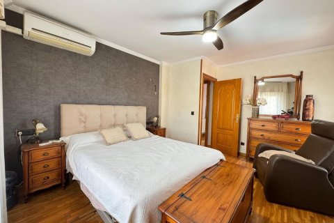 Appartamento in vendita a Alicante, Spagna 3 camere da letto, 118 mq. N° 180108 - foto 12