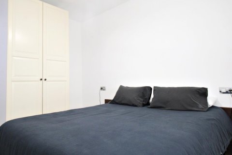 Apartamento en venta en Alicante, España 4 dormitorios, 104 m2 No. 180107 - foto 12