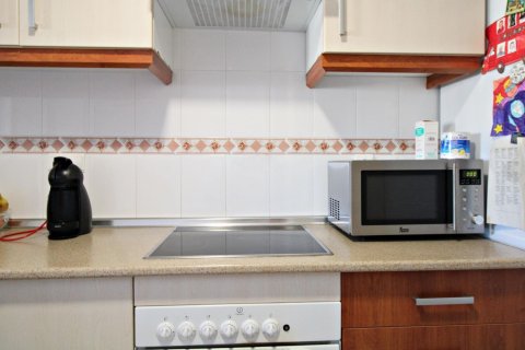 Apartamento en venta en Alicante, España 4 dormitorios, 104 m2 No. 180107 - foto 6