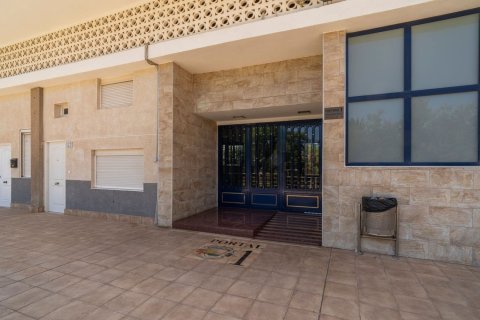 Продажа квартиры в Аликанте, Испания 3 спальни, 128м2 №180110 - фото 9