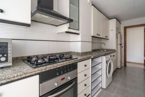 Продажа квартиры в Аликанте, Испания 3 спальни, 128м2 №180110 - фото 5