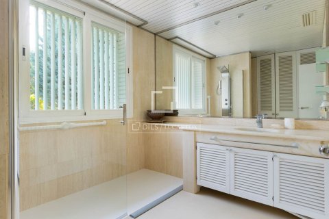 Villa for sale in Sant Vicenc De Montalt, Barcelona, Spain 9 bedrooms, 1252 sq.m. No. 150290 - photo 19