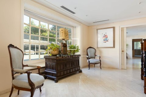 Villa for sale in Sant Vicenc De Montalt, Barcelona, Spain 9 bedrooms, 1252 sq.m. No. 150290 - photo 13