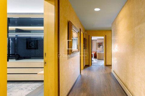 Продажа виллы в Премия де Дальт, Барселона, Испания 5 спален, 617м2 №150288 - фото 24