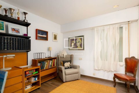 Продажа виллы в Премия де Дальт, Барселона, Испания 5 спален, 617м2 №150288 - фото 26