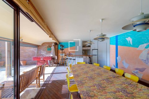 Продажа виллы в Премия де Дальт, Барселона, Испания 5 спален, 617м2 №150288 - фото 12
