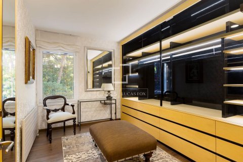 Продажа виллы в Премия де Дальт, Барселона, Испания 5 спален, 617м2 №150288 - фото 25