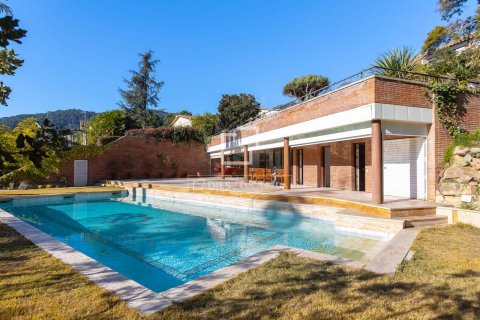 Продажа виллы в Премия де Дальт, Барселона, Испания 5 спален, 617м2 №150288 - фото 11