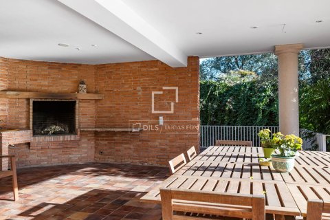 Villa for sale in Sant Andreu de Llavaneres, Barcelona, Spain 14 bedrooms, 2260 sq.m. No. 150291 - photo 12