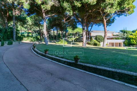 Villa for sale in Sant Andreu de Llavaneres, Barcelona, Spain 14 bedrooms, 2260 sq.m. No. 150291 - photo 6
